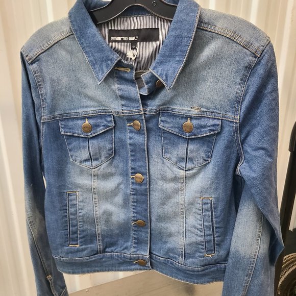 Jean Jacket - Picture 1 of 2